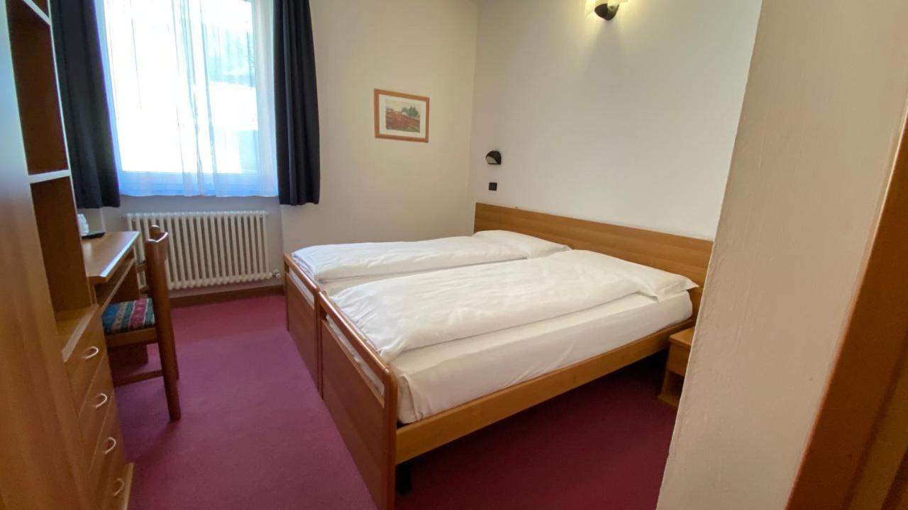 Hotel Alberello Рива-дель-Гарда Экстерьер фото