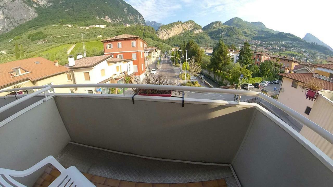 Hotel Alberello Рива-дель-Гарда Экстерьер фото