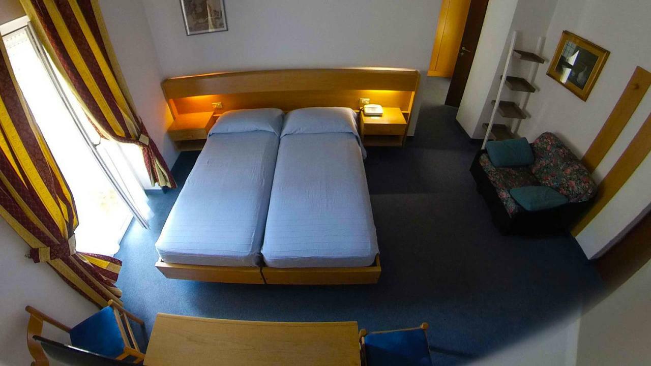 Hotel Alberello Рива-дель-Гарда Экстерьер фото